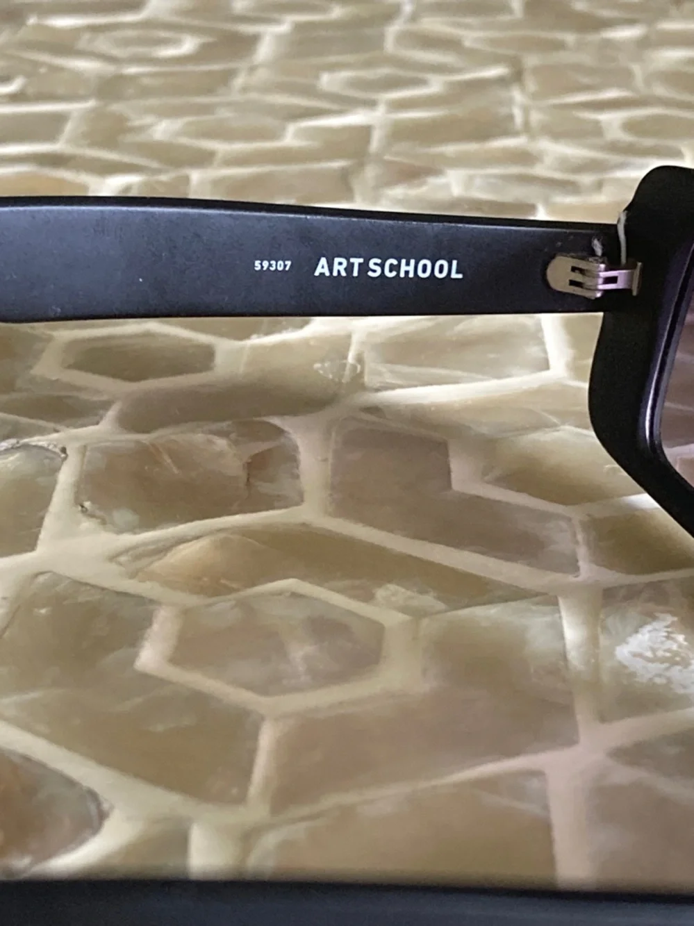 NEW!  Quay Australia Art School 36mm Rectangle Sunglasses